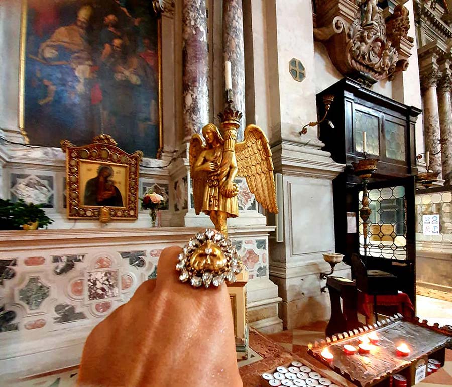 D& G inspired love heart ring venice