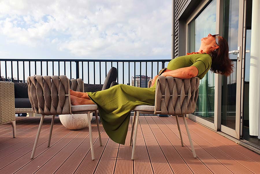 How to Avoid Coupon Scams When Buying Home Furniture Online