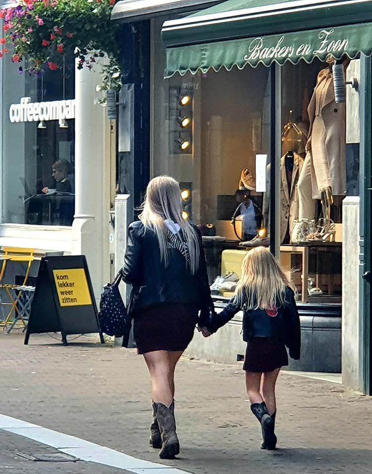 cowboy boots mother and daughter Holland