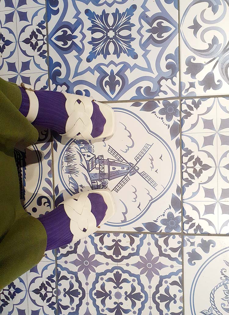 Chei Mihara sandals with socks