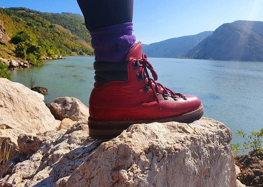 Red Hiking Boot – GO Live The Lifestyle Boot Reviewed