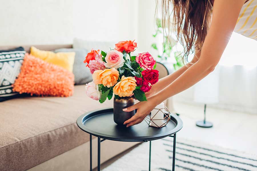 How To Use Flowers In Decorating Your Home?