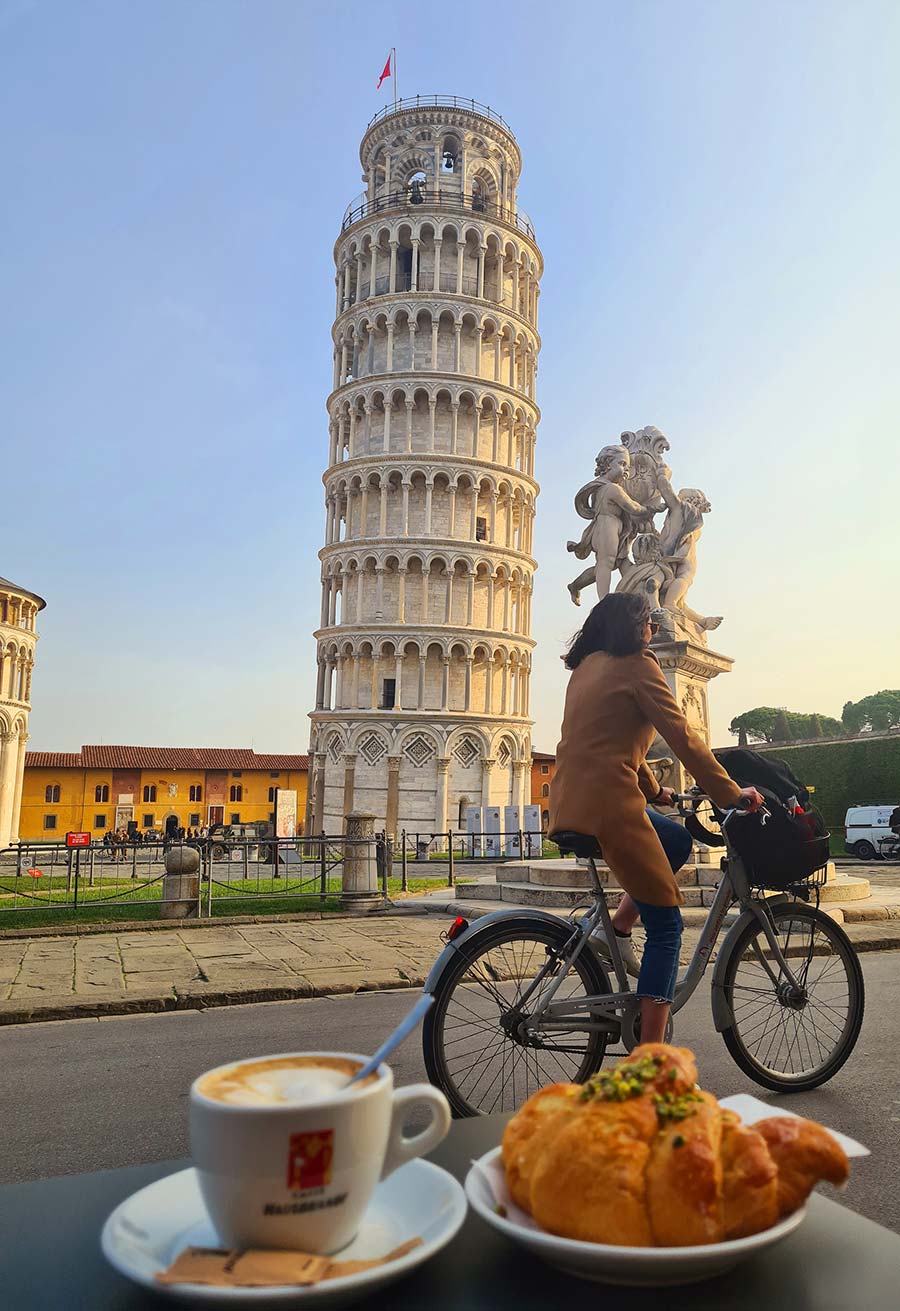 Leaning Tower Of Pisa - What To Wear On Historical Travel Destinations (4) coffee