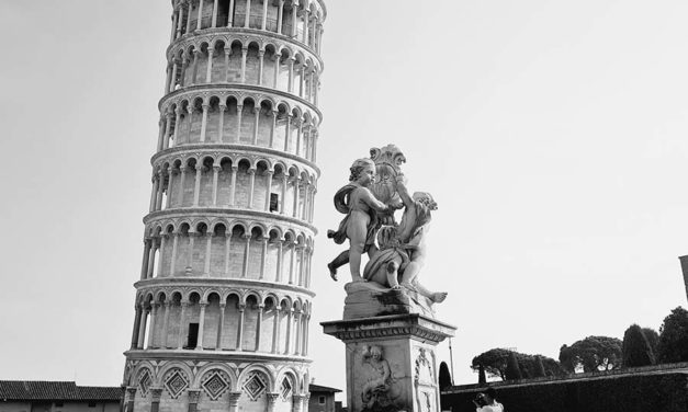 The Leaning Tower Of Pisa – What To Wear On Historical Travel Destinations