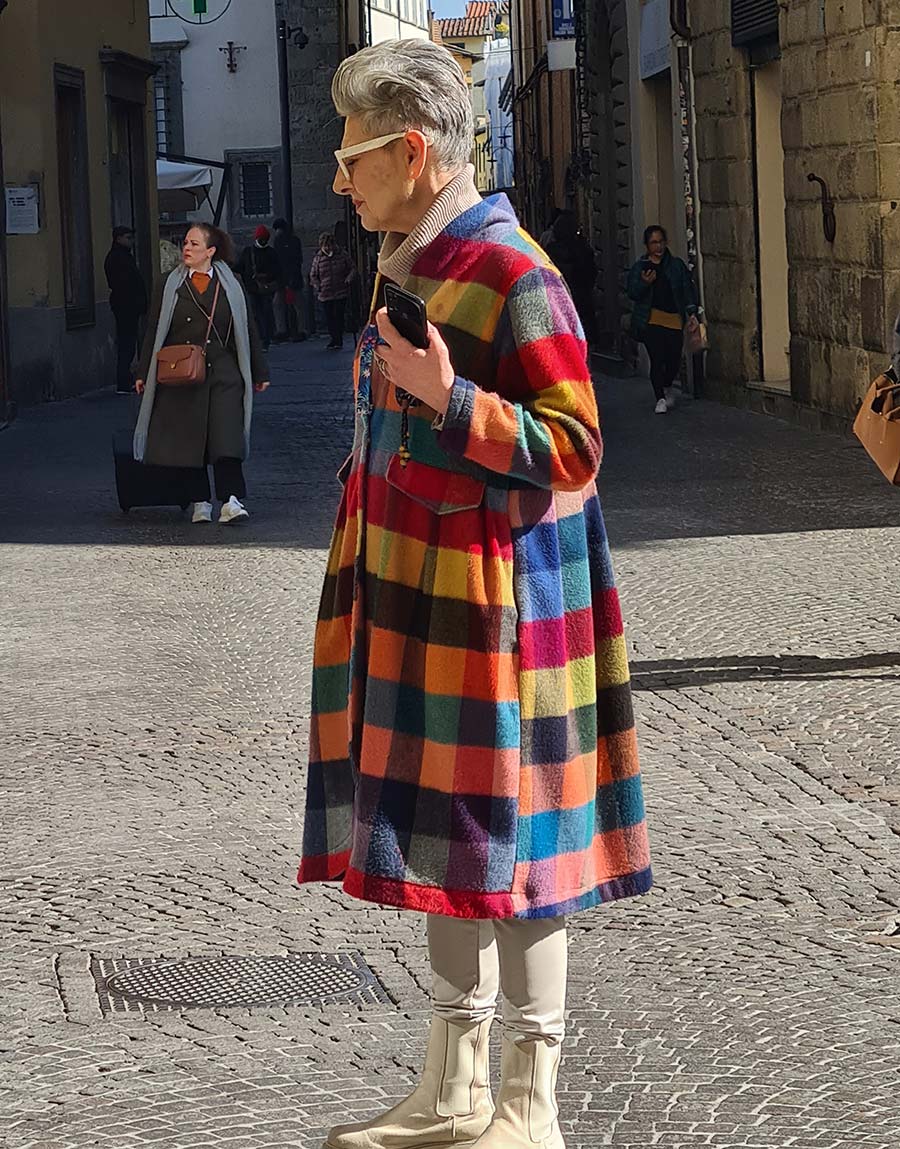 Colour At Fifty - Why Wear Patterns & Colour Coats Tuscany Gracie Opulanza 2022 (13)