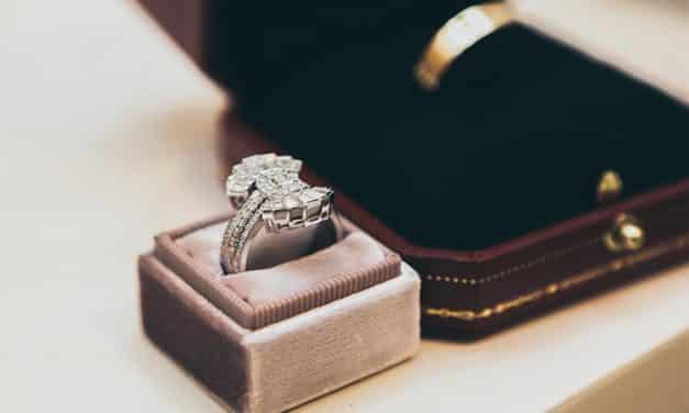 4 Ways to Find a Great Engagement Ring