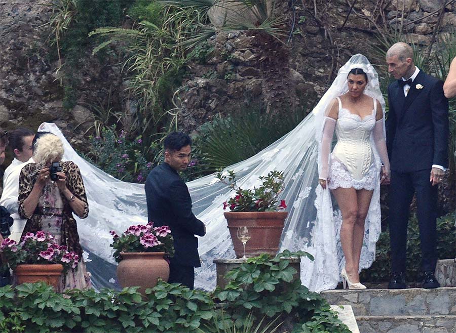 Dolce-Gabbana-wedding-kardishian-courtney