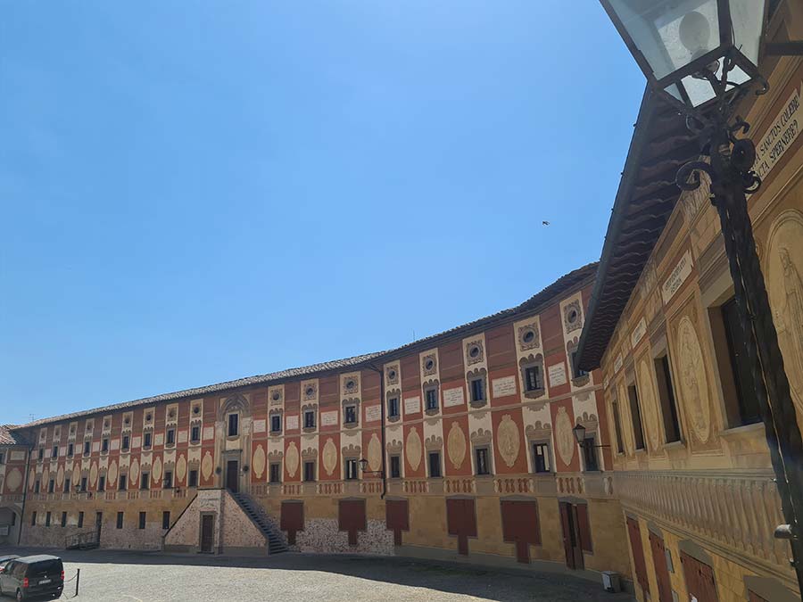 wedding brides grooms tuscany settings