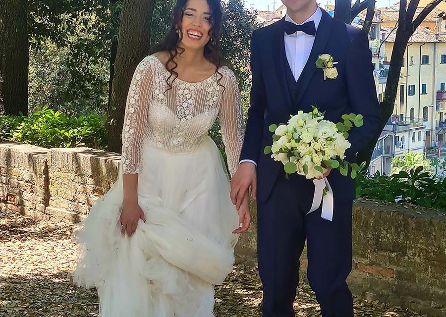 Cost Of Living Crises – 6 Tips On Saving For Your Wedding Dress