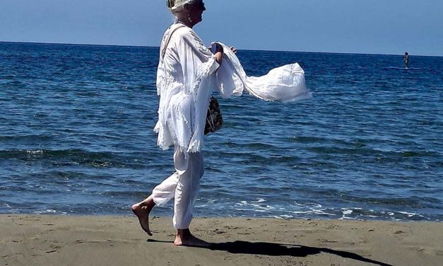 Linen Style Tips – Capsule Collections That Never Date