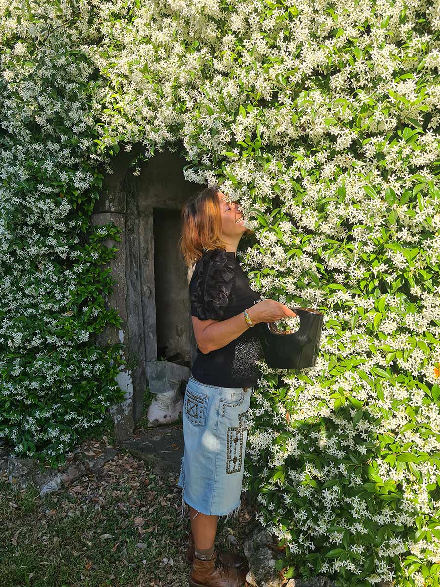 jasmin-tuscany-gracie opulanza