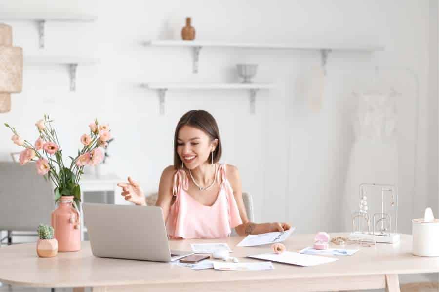 Financial Independence – Women Get Your Own Bank Account