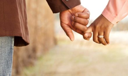 How Couples Can Maintain a Healthy Relationship Despite Occurring Problems