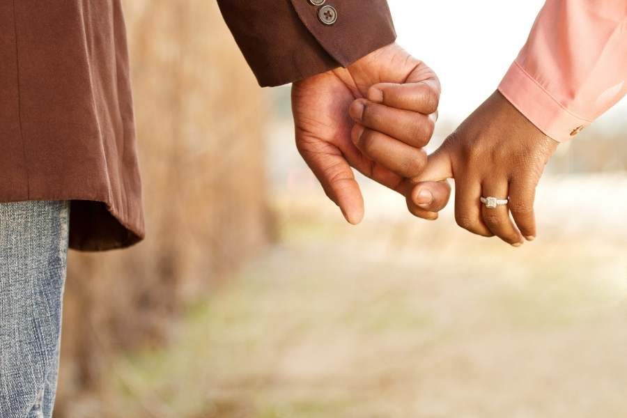 How Couples Can Maintain a Healthy Relationship Despite Occurring Problems