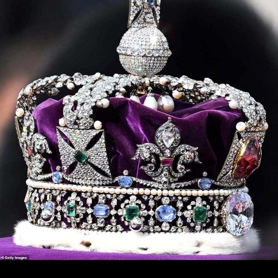 imperial crown Queens Elizabeth