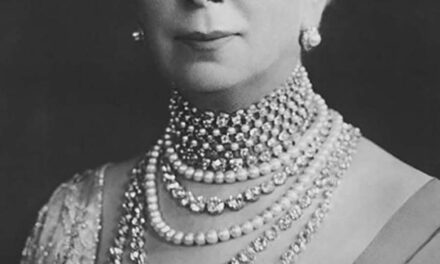 Pearls – How to Layer Your Pearls for a Wedding