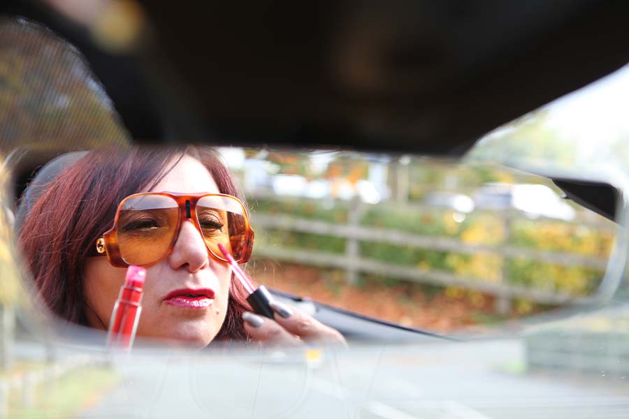 Gracie Opulanza Aston Martin Vantage Roadster (8)