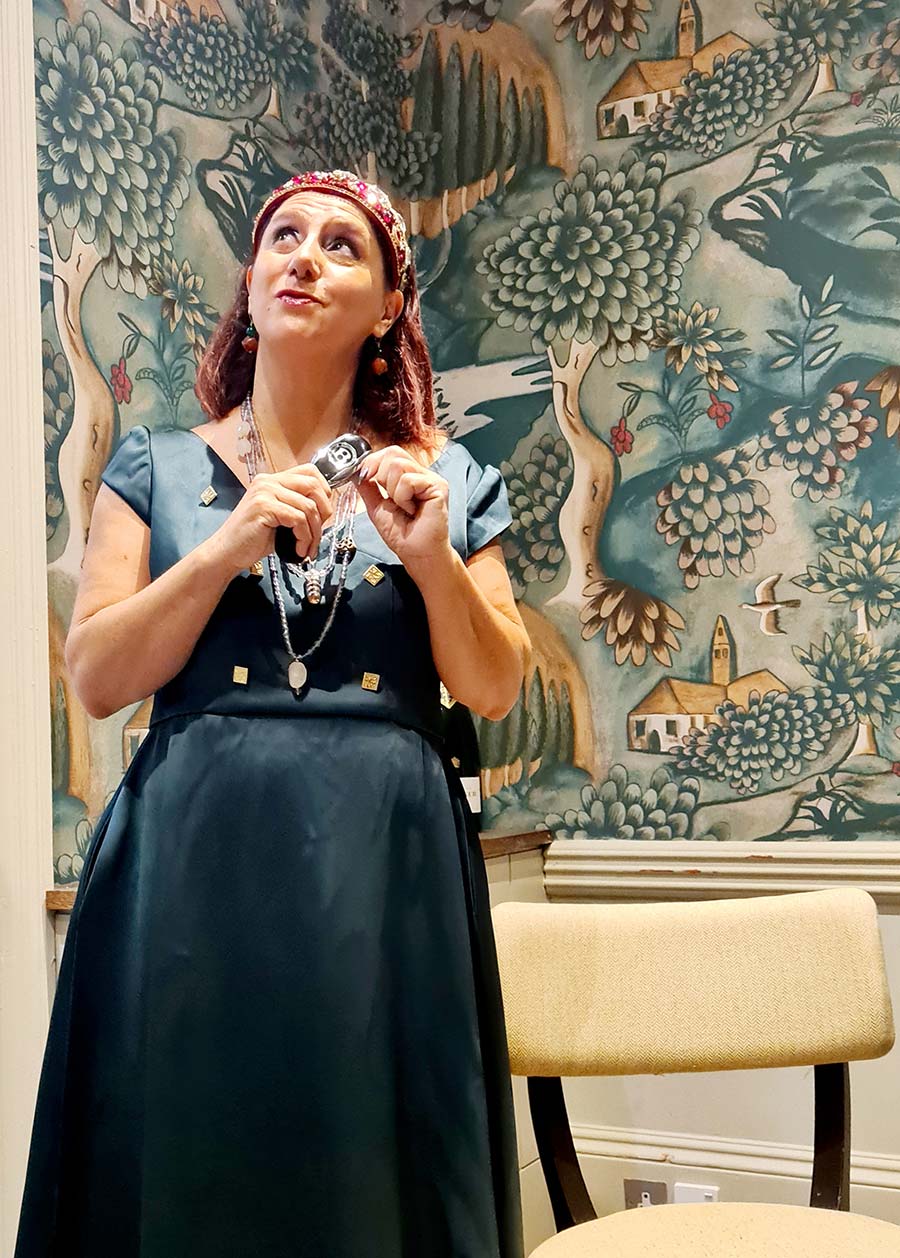 Gracie Opulanza wallpaper Cotswolds Hotel Spa Chipping Cameden Bespoke Dress (9)