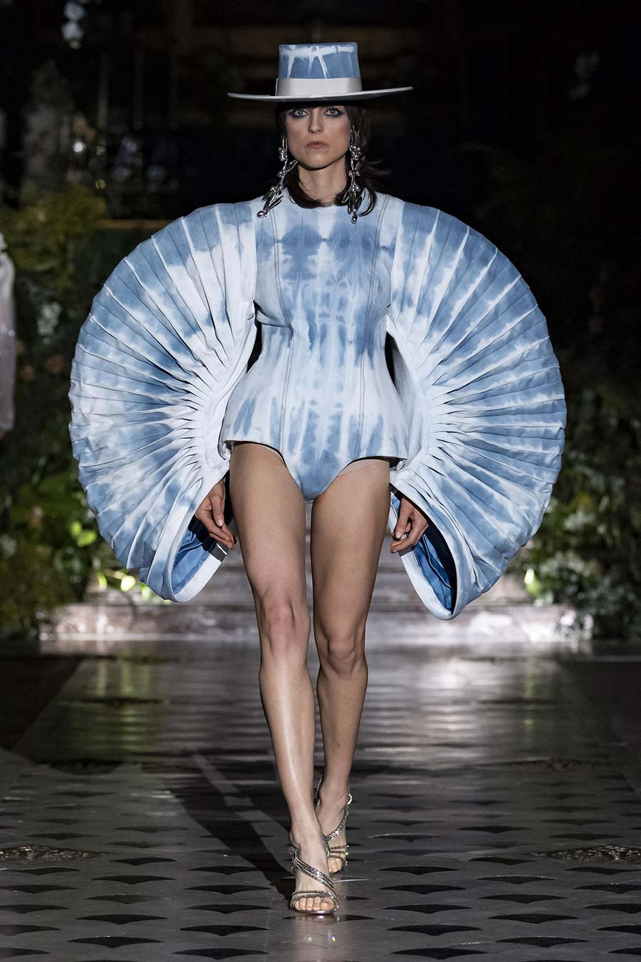 SS23 collection, Juana Martín is presenting her “Orígenes” collection,