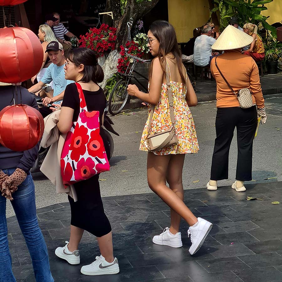 Hoi An Vietnam 2023 streetstyle asia (12)