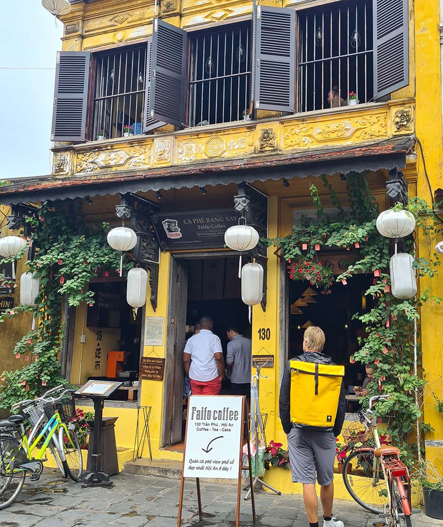 Hoi An Yellow cafe culture