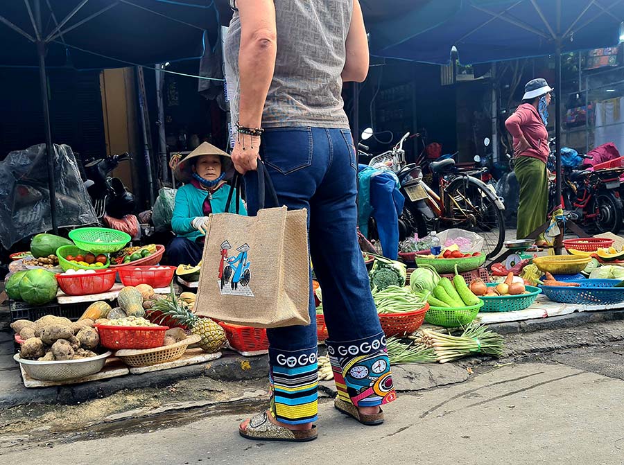 Vietnam Hoi An - Embroidery Trends For Travel Gracie Opulanza (10)