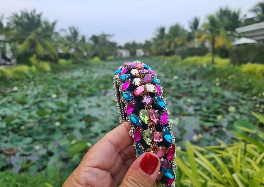 Head Band Travel Style Tips For Bad Hair Days