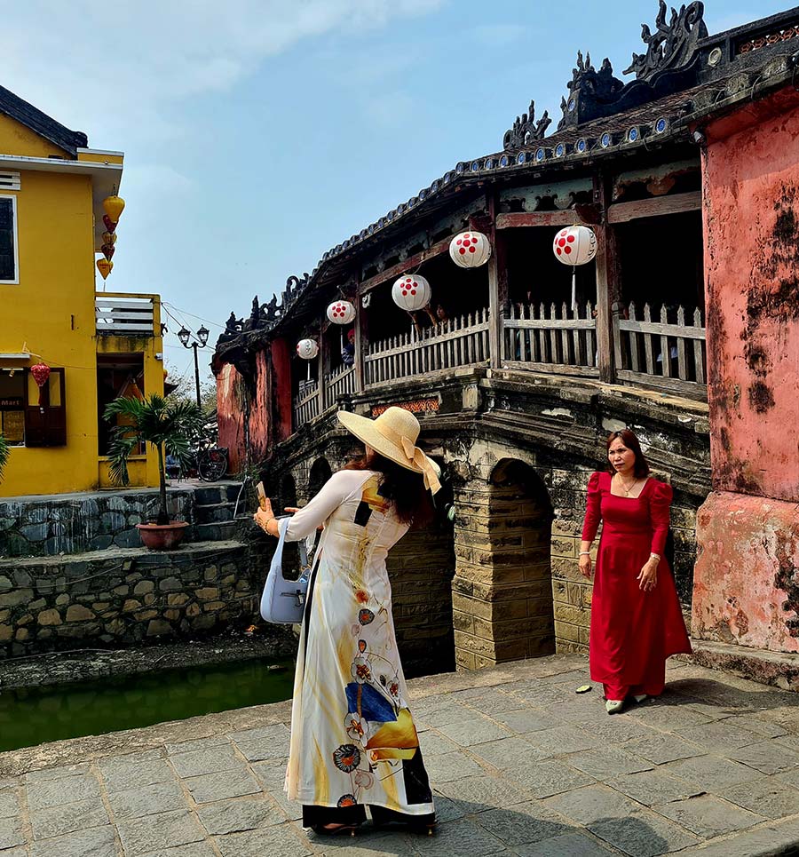 Hoi An Vietnam 2023 streetstyle asia (12)
