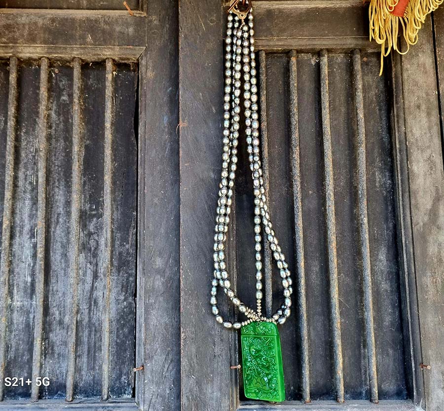 River pearls Vietnam with Jade