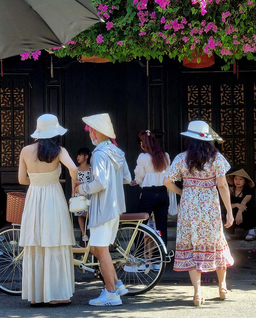 Non La Vitenam Hoi An Gracie Opulanza (1)