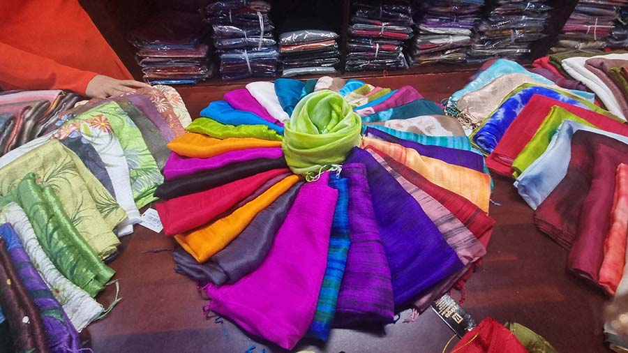 Vietnam Silk - How Is Silk Made In Vitenam 2023 gracei Opulanza (6)