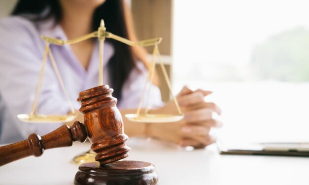 Benefits of Having a Lawyer During Bankruptcy