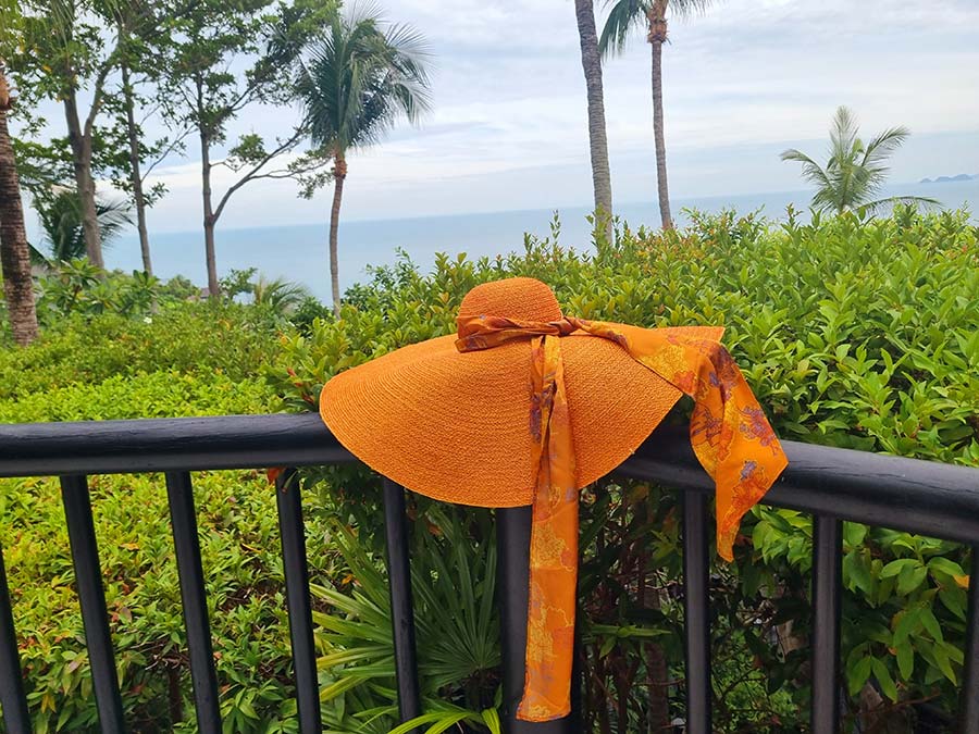 Fourseasons Resort Koh Samui Thailand Gracie Opulanza Orange Straw hat 2023 (4)