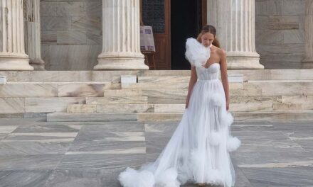 Women  Versus Men – More Than Money It’s About Power