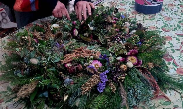 Christmas Wreath- Why Go Organic & Natural For Christmas