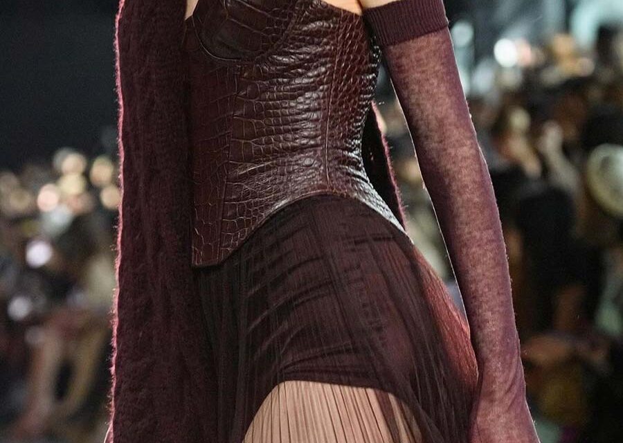 Corset – The Undergarment Revival Leather Or Lace