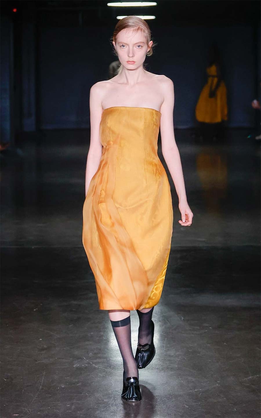 Tassele-leathers-loafers-and-red-leather-skirt