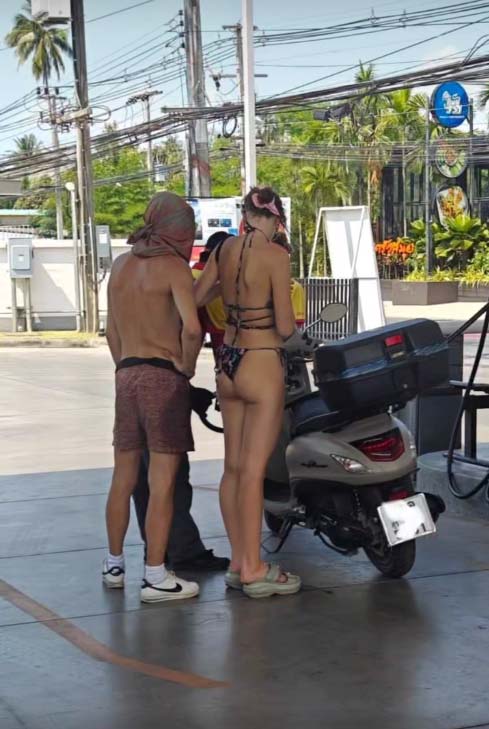 Bikini-motorbike-russian-koh-samui