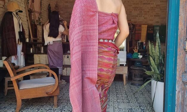 Christmas Gifts Versus Travel Experiences: My Opulent Escape from Consumerism