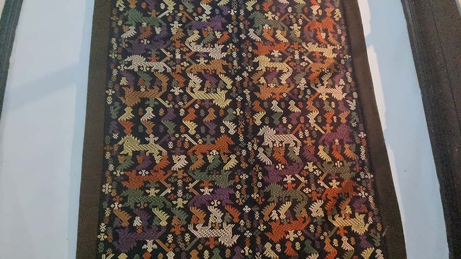 Carol Cassidy Lao Textiles Vientiane Laos (7)