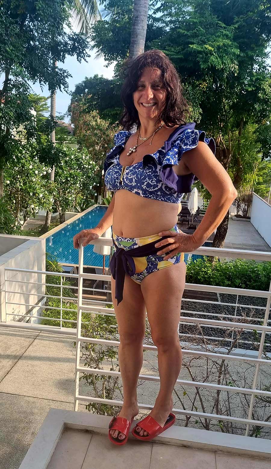 Bridget-Jones-Bikini-Gracie-Opulanza.jpg-2