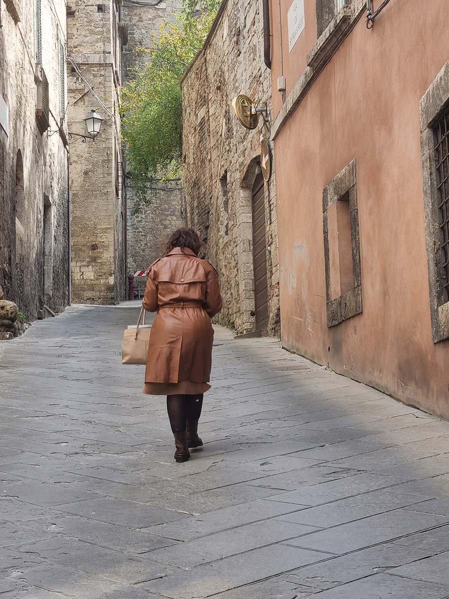 Brown beige gold earthyr tones made in italy (5)