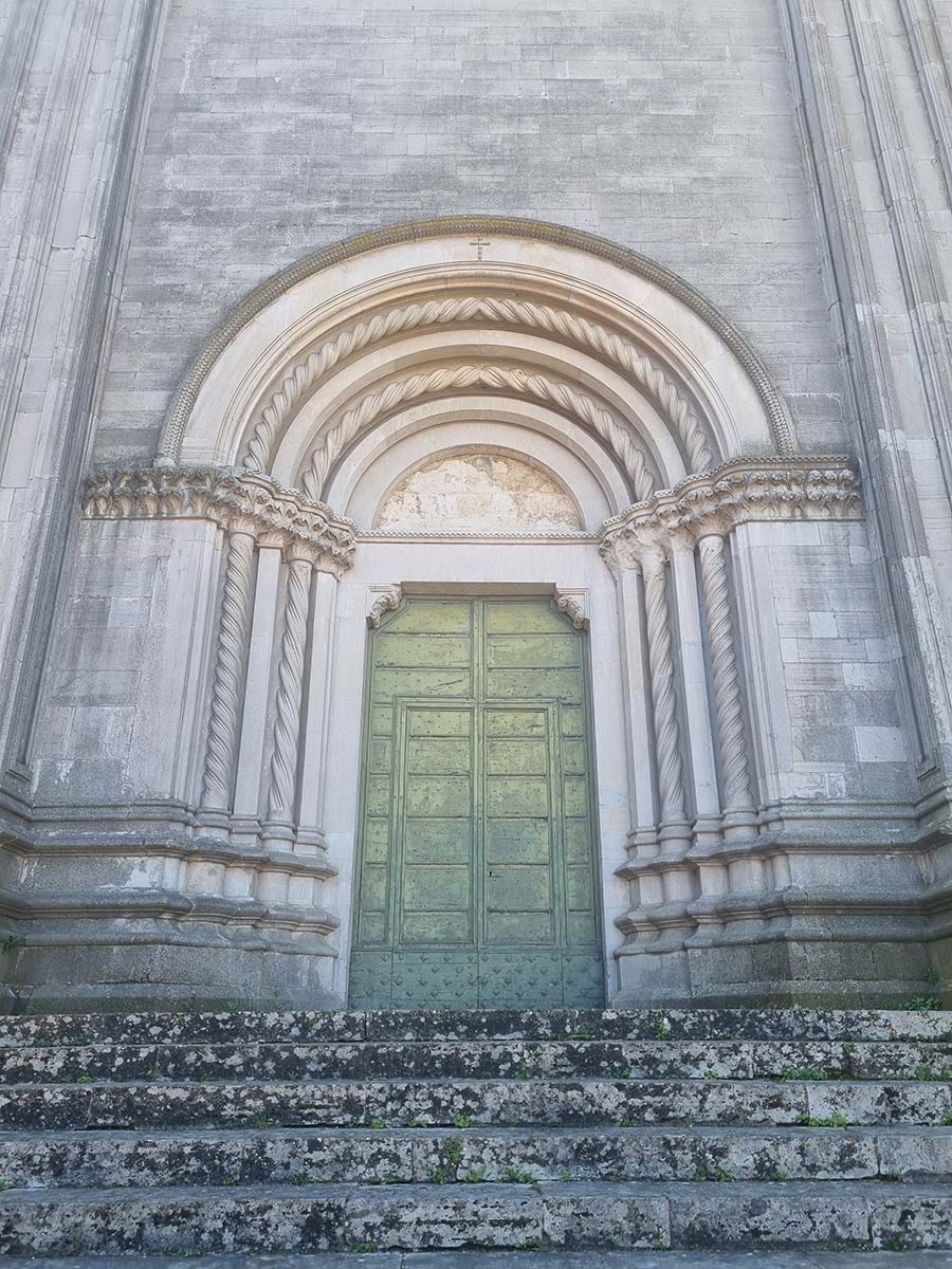 Umbria - Todi Is Elegant Let's Spill The Prosecco!