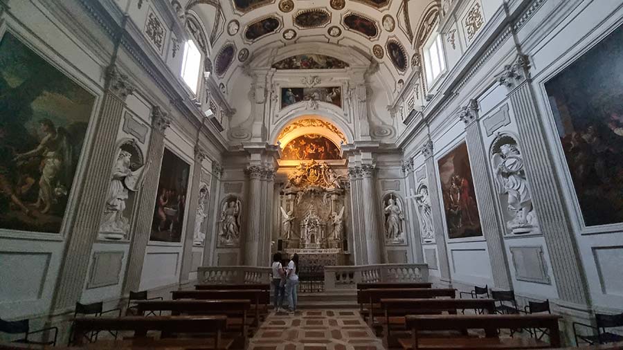 Unveiling the Spirit of Spoleto (10)