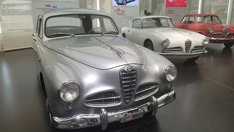 Museo-Storico-Alfa-Romeo-is-Alfa-Romeos-official-museum-located-in-Arese-and-displaying-a-permanent-collection-of-Alfa-Romeo-cars-and-engines-24