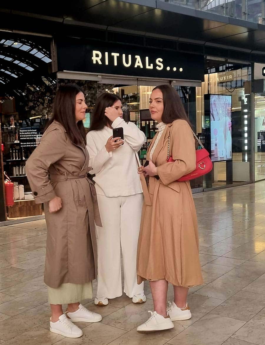 trench coats Milan