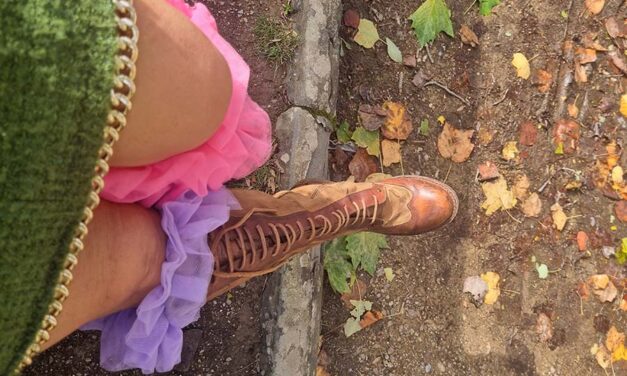 Zara Versus Vintage Bespoke Fashion – A Passionate Tale from a Lover of Opulence