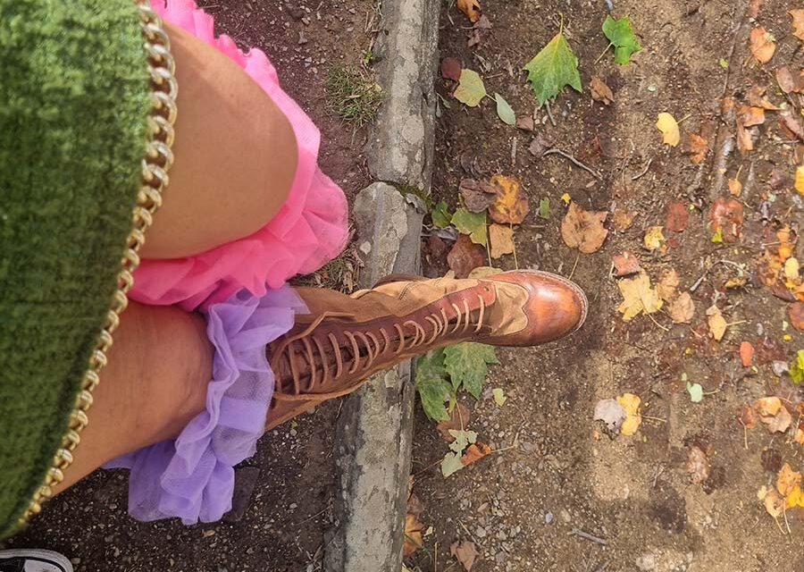 Zara Versus Vintage Bespoke Fashion – A Passionate Tale from a Lover of Opulence