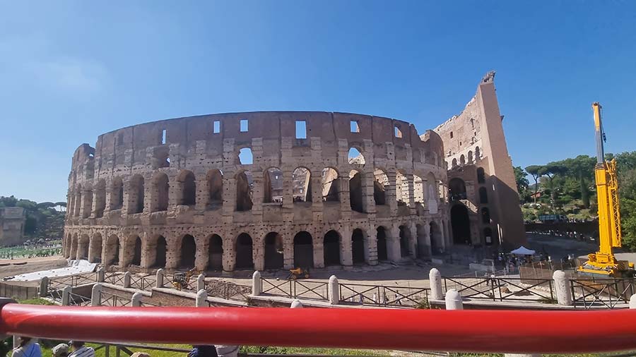 coliseum Rome On and off bus