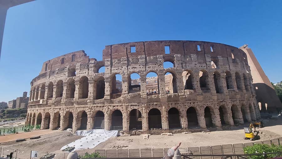 coliseum Rome On and off bus